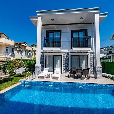 Salkim- 4 Bedroom Holiday Villa In Oludeniz Fethiye Buitenkant foto