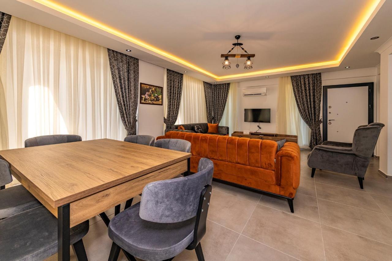Salkim- 4 Bedroom Holiday Villa In Oludeniz Fethiye Buitenkant foto