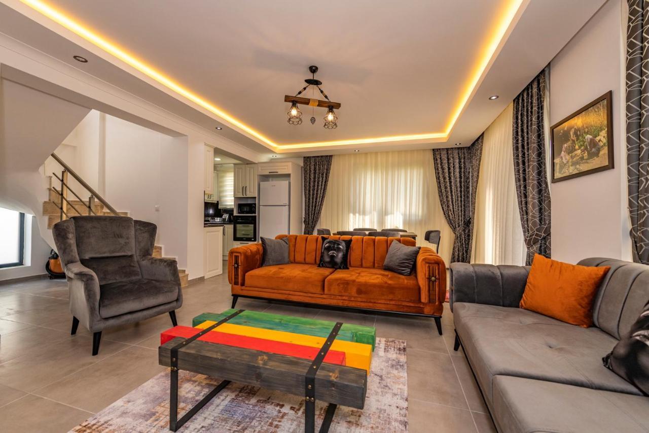 Salkim- 4 Bedroom Holiday Villa In Oludeniz Fethiye Buitenkant foto