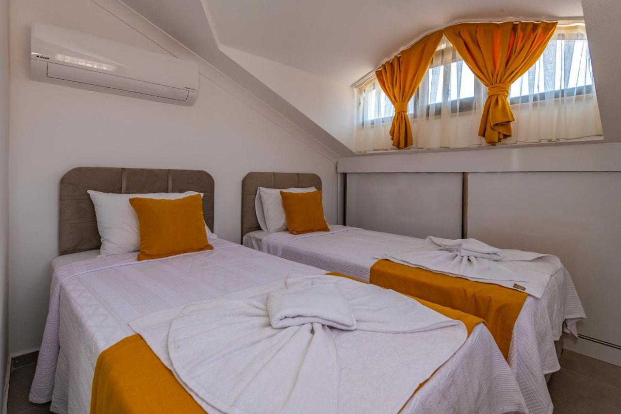 Salkim- 4 Bedroom Holiday Villa In Oludeniz Fethiye Buitenkant foto