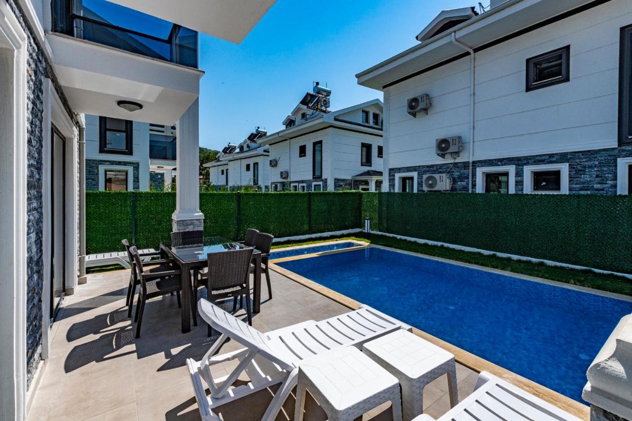 Salkim- 4 Bedroom Holiday Villa In Oludeniz Fethiye Buitenkant foto